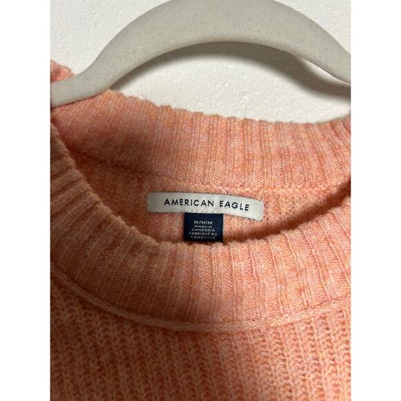 American Eagle Basic Coral Knit Sweater Size Medium - Picture 3 of 6